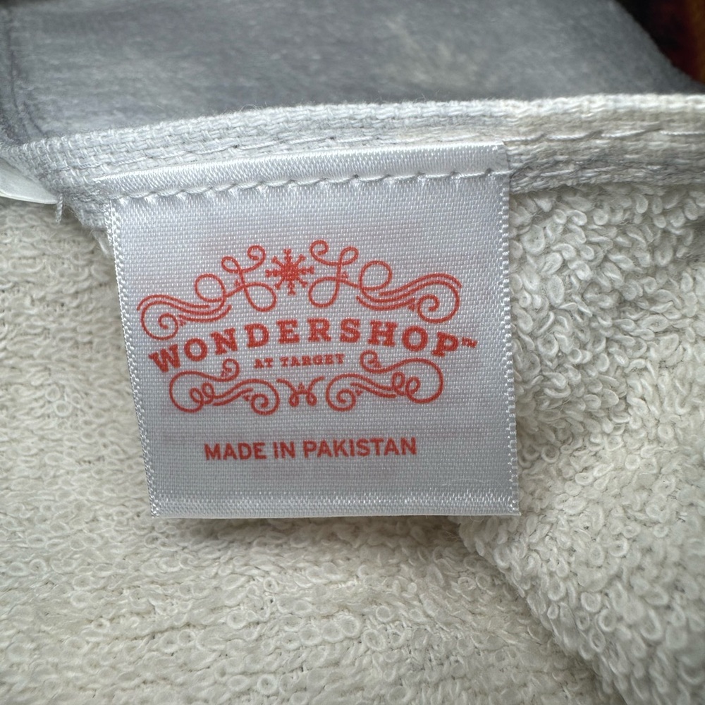 Target Wondershop 2 pk Scattered Trees Hand Towels
Gray/White - Picture 7 of 7